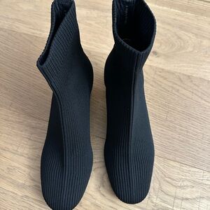 Everlane Black Women Glove Boots